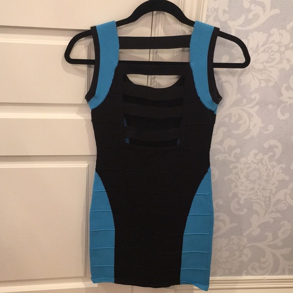 Dress - Picture 2 of 2